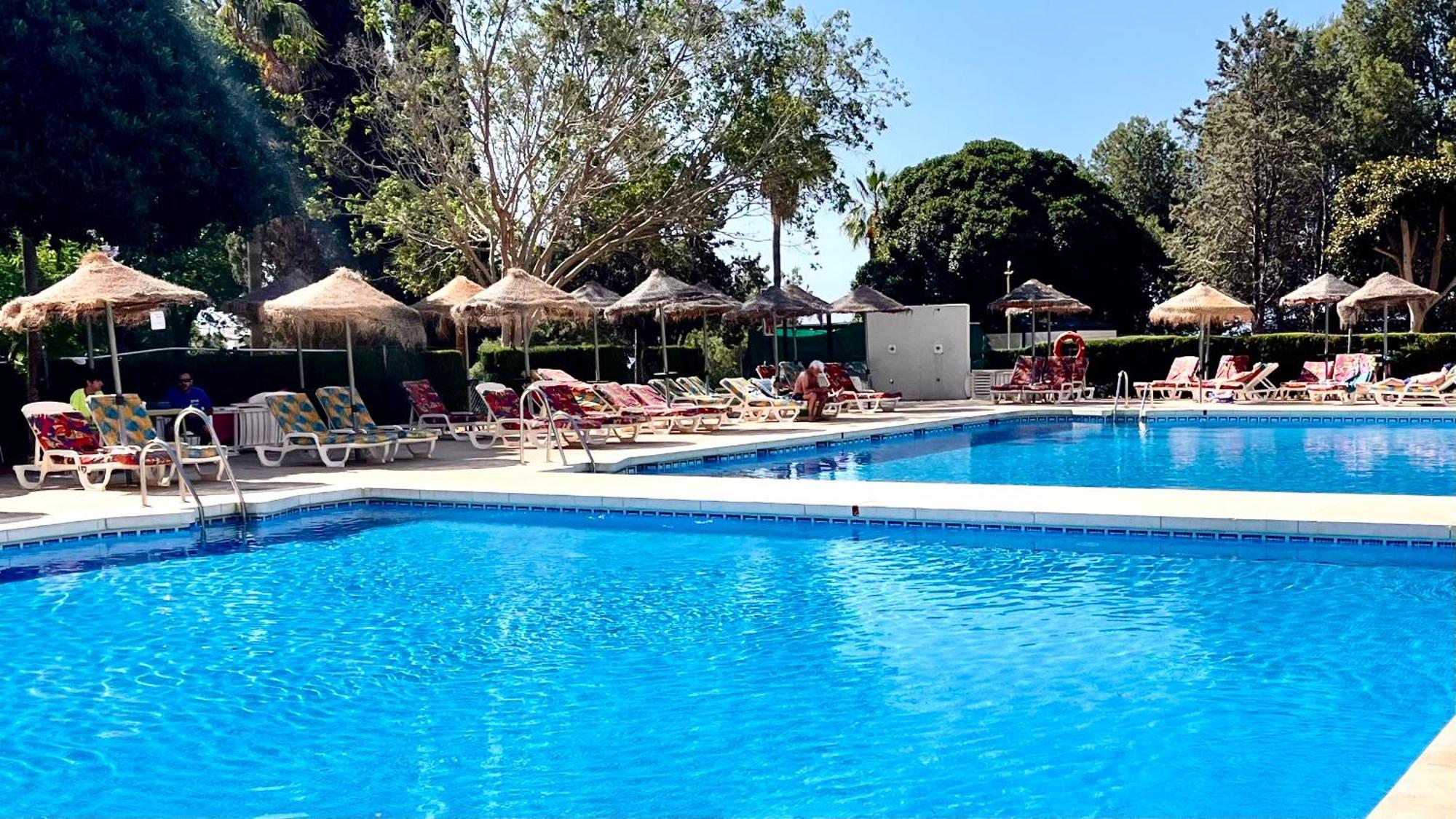 Coastal Feeling, Sea Views & Pools Hercules